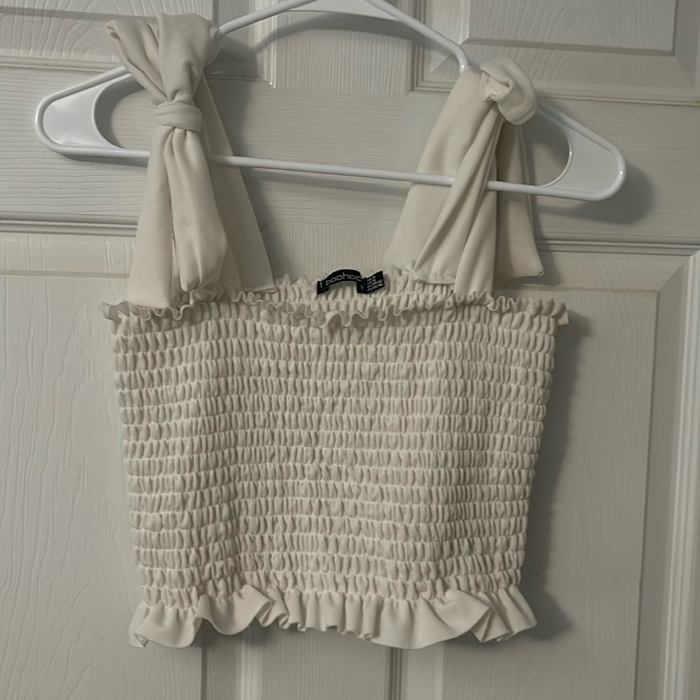 Women’s size 10 tie shoulder crop top